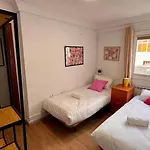 Apartment Front Views To El Pilar Comotucasa *