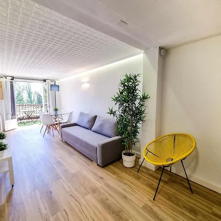 Front Views To El Pilar Comotucasa Apartment *