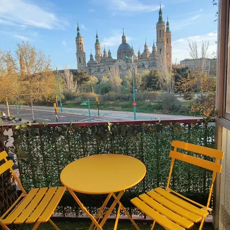 Front Views To El Pilar Comotucasa Apartment