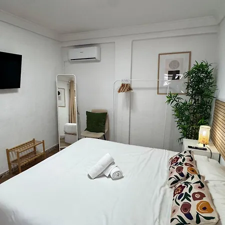 Διαμέρισμα Front Views To El Pilar Comotucasa *