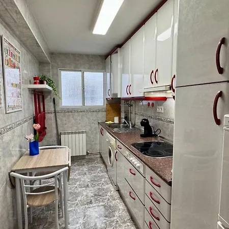 Front Views To El Pilar Comotucasa *