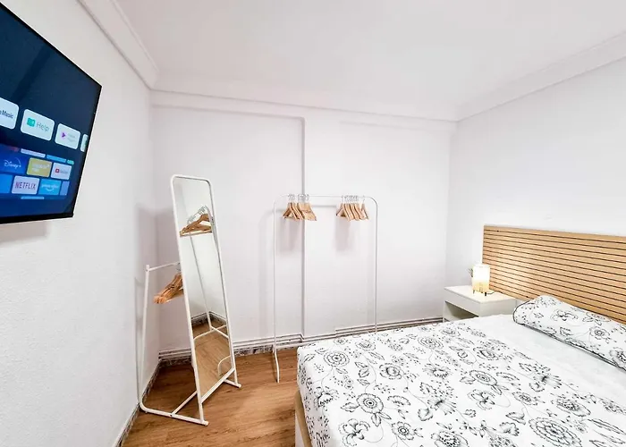 Front Views To El Pilar Comotucasa Lejlighed