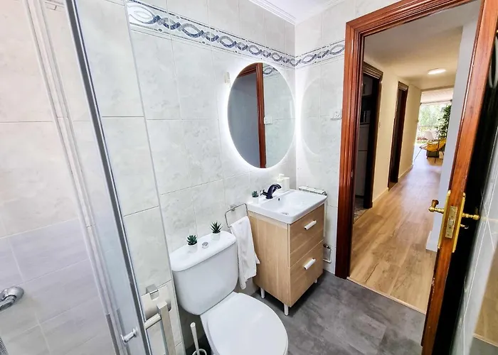 Front Views To El Pilar Comotucasa Lejlighed