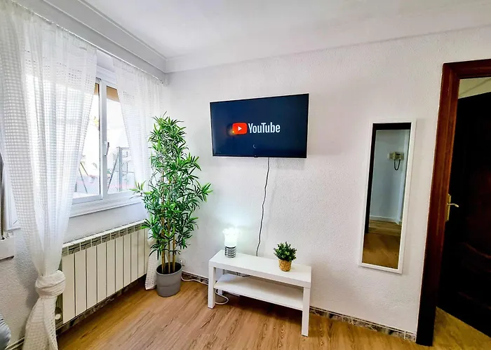 Front Views To El Pilar Comotucasa Lejlighed *