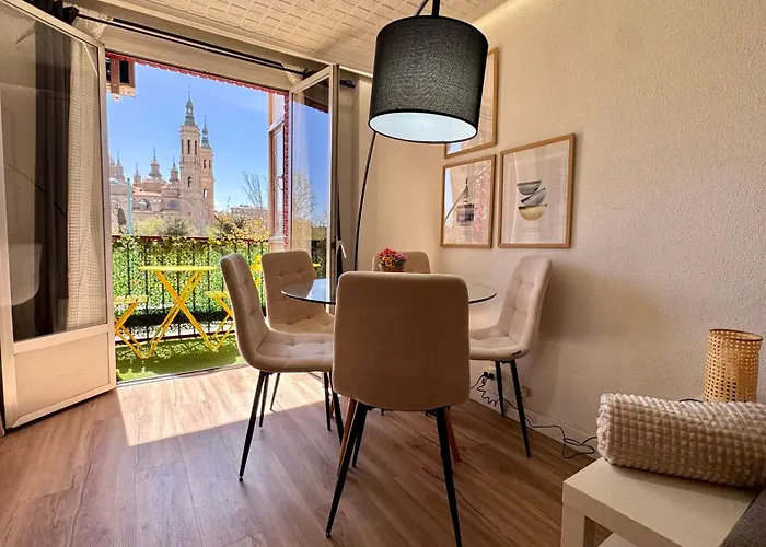 Διαμέρισμα Front Views To El Pilar Comotucasa *